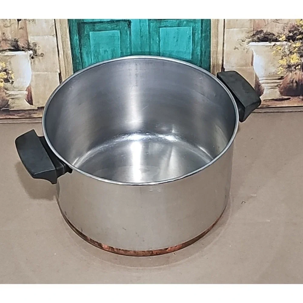 Vintage 1801 Revere Ware‎ 6 Quart Stock Pot Copper Bottom No Lid Clean